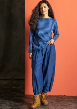 Housut puuvillaa ja silkkiä