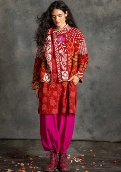 Housut puuvillaa ja silkkiä