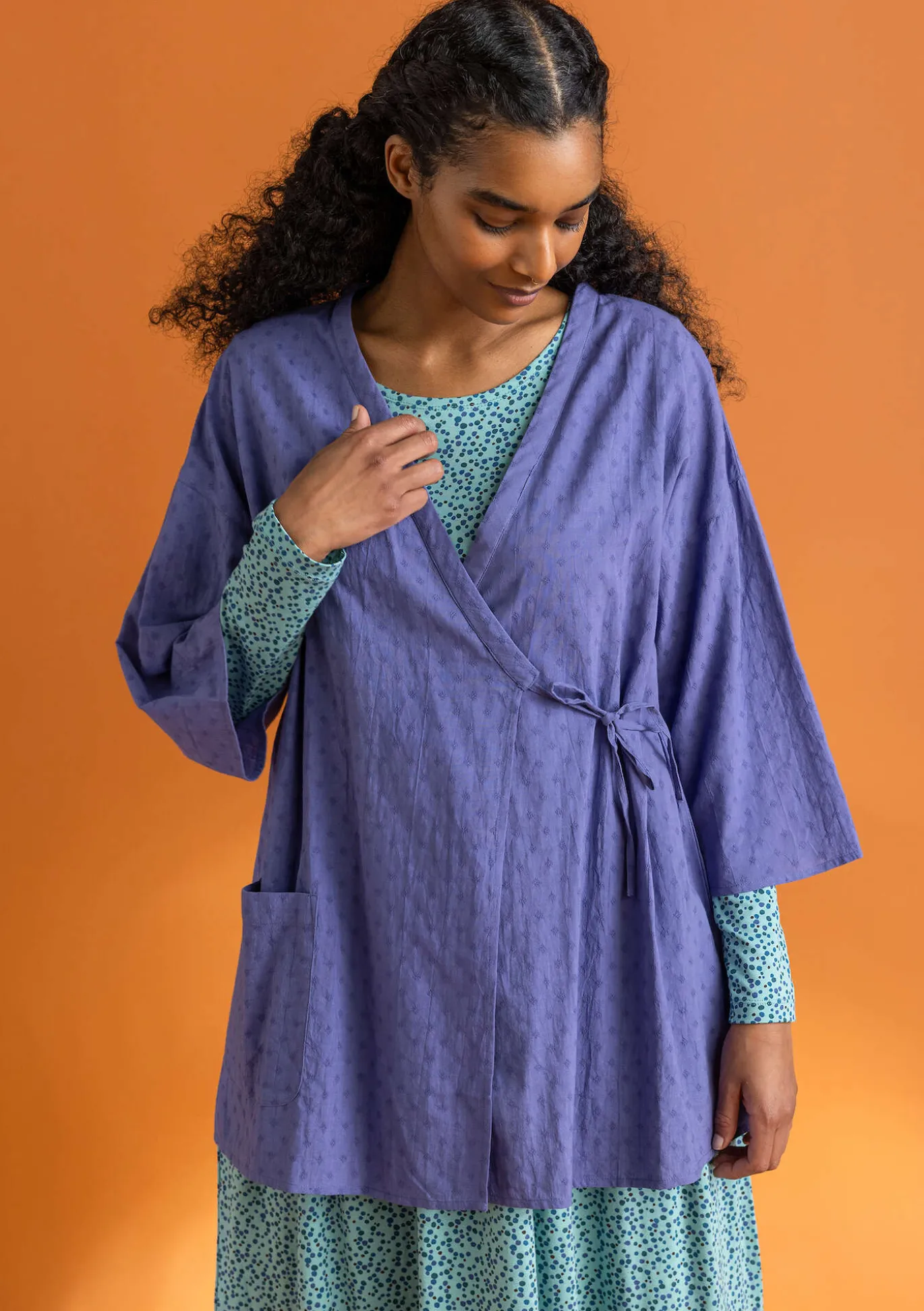 Kangaskimono ekopuuvillaista dobby-kudosta