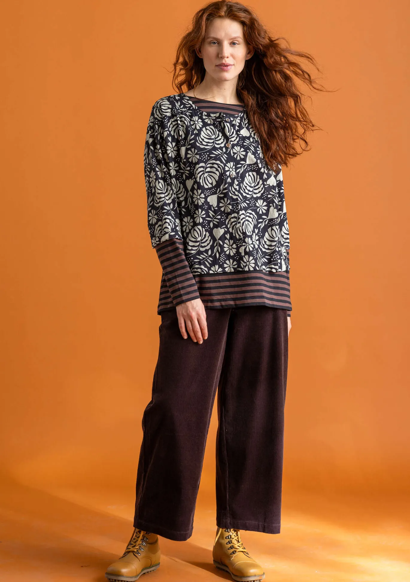 Kangaspusero ”Hedda” ekopuuvillaa