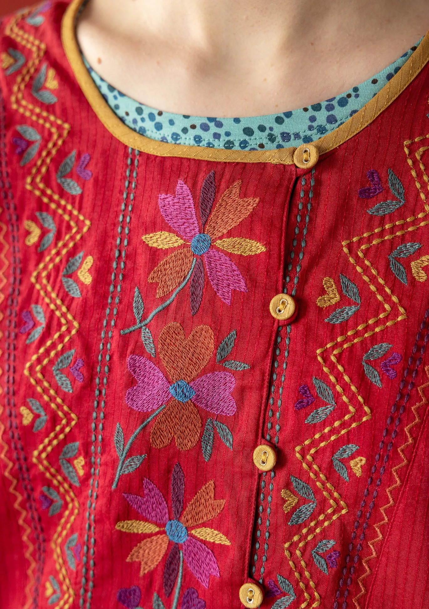 Kangastunika "Wanja" ekopuuvillaa