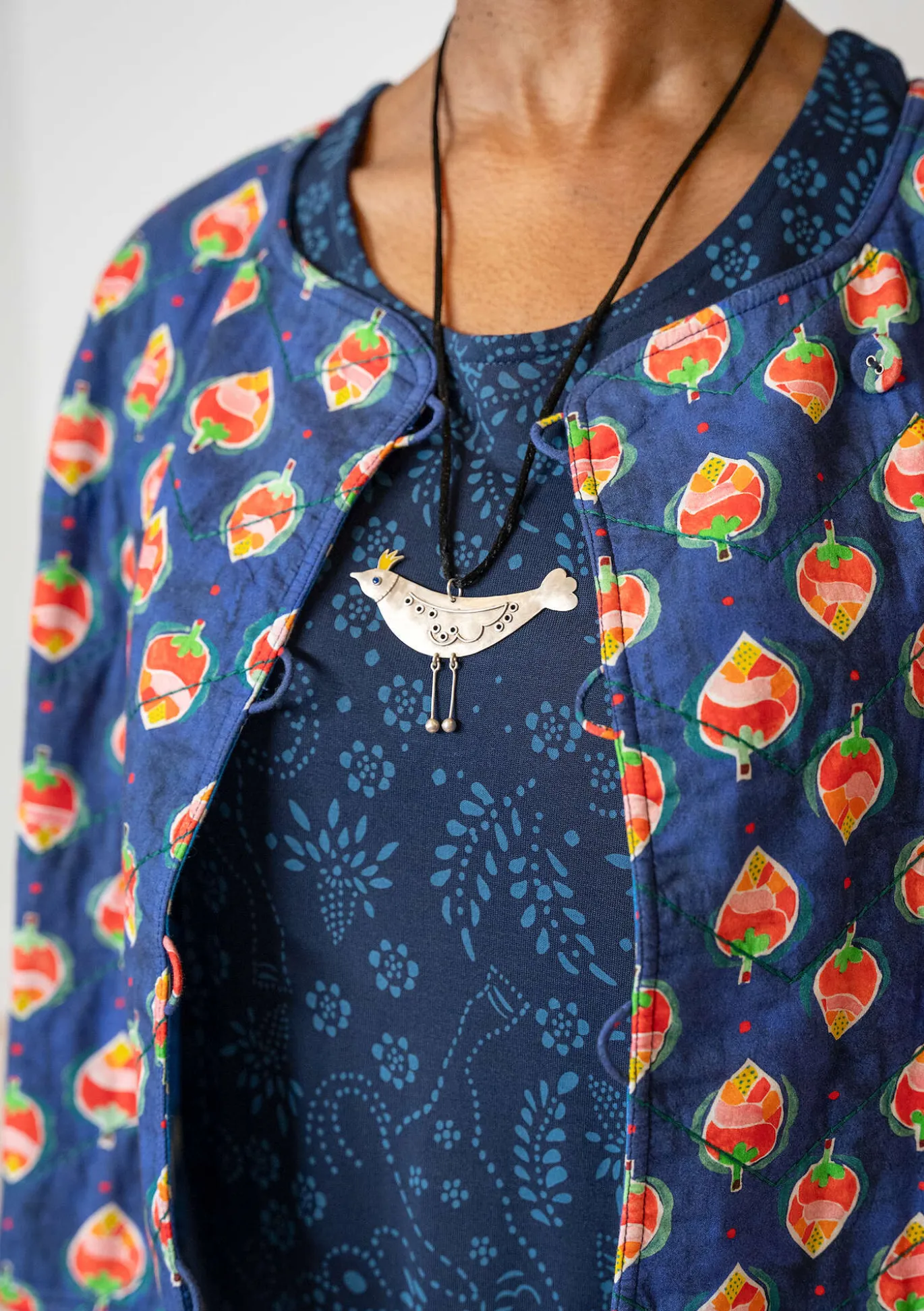 Kaulakoru "Bird" hopeaa