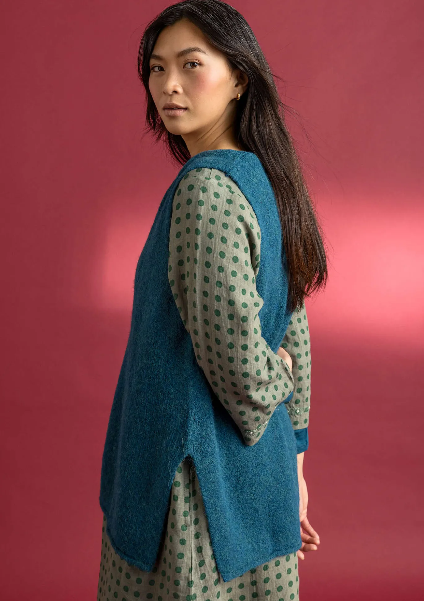 Neuleliivi alpakkasekoitetta