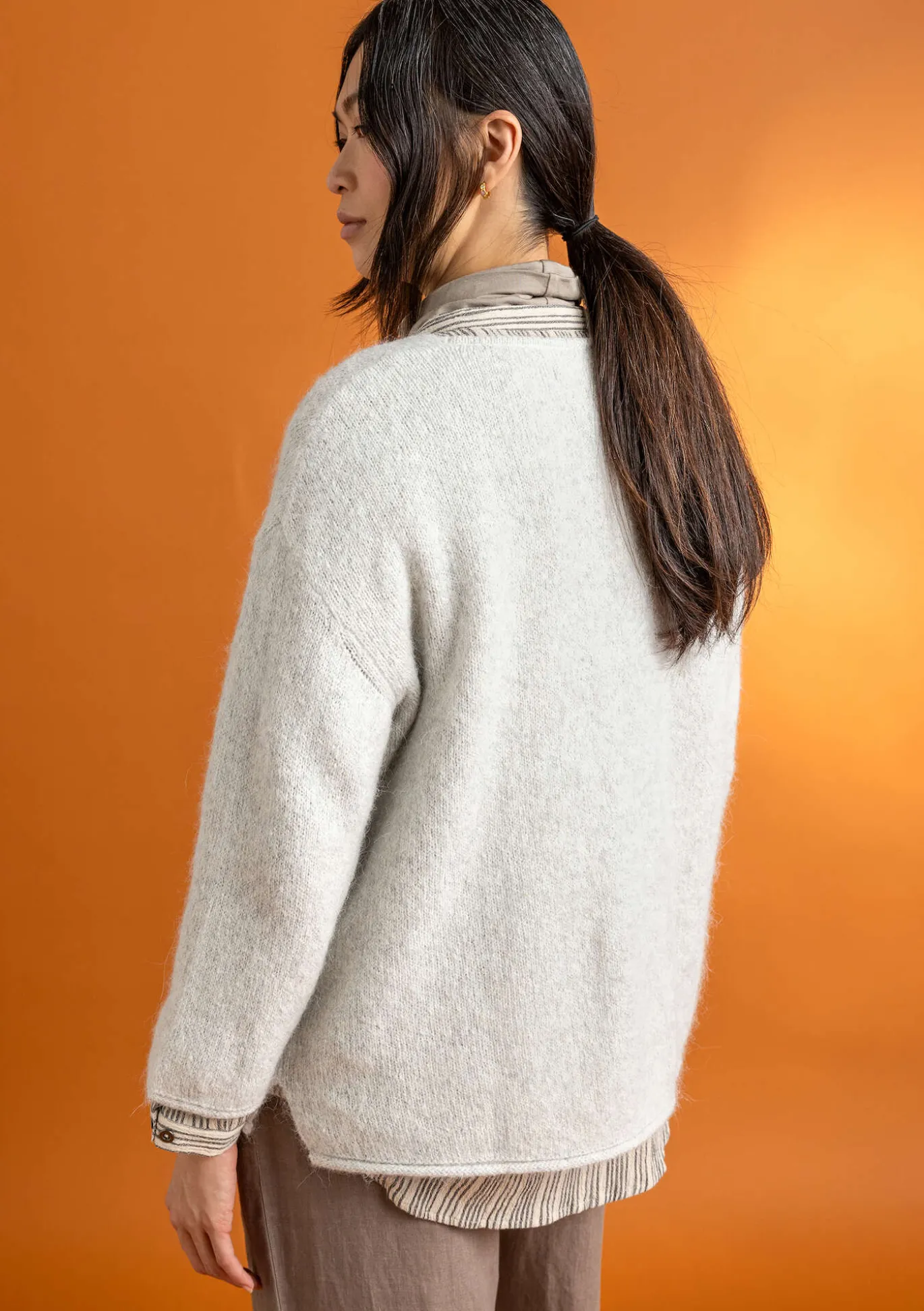 Neulepusero alpakkasekoitetta