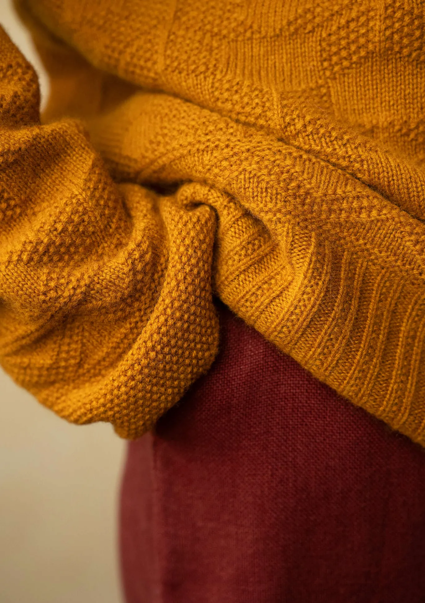 Neulepusero ”Vega” karitsanvillaa