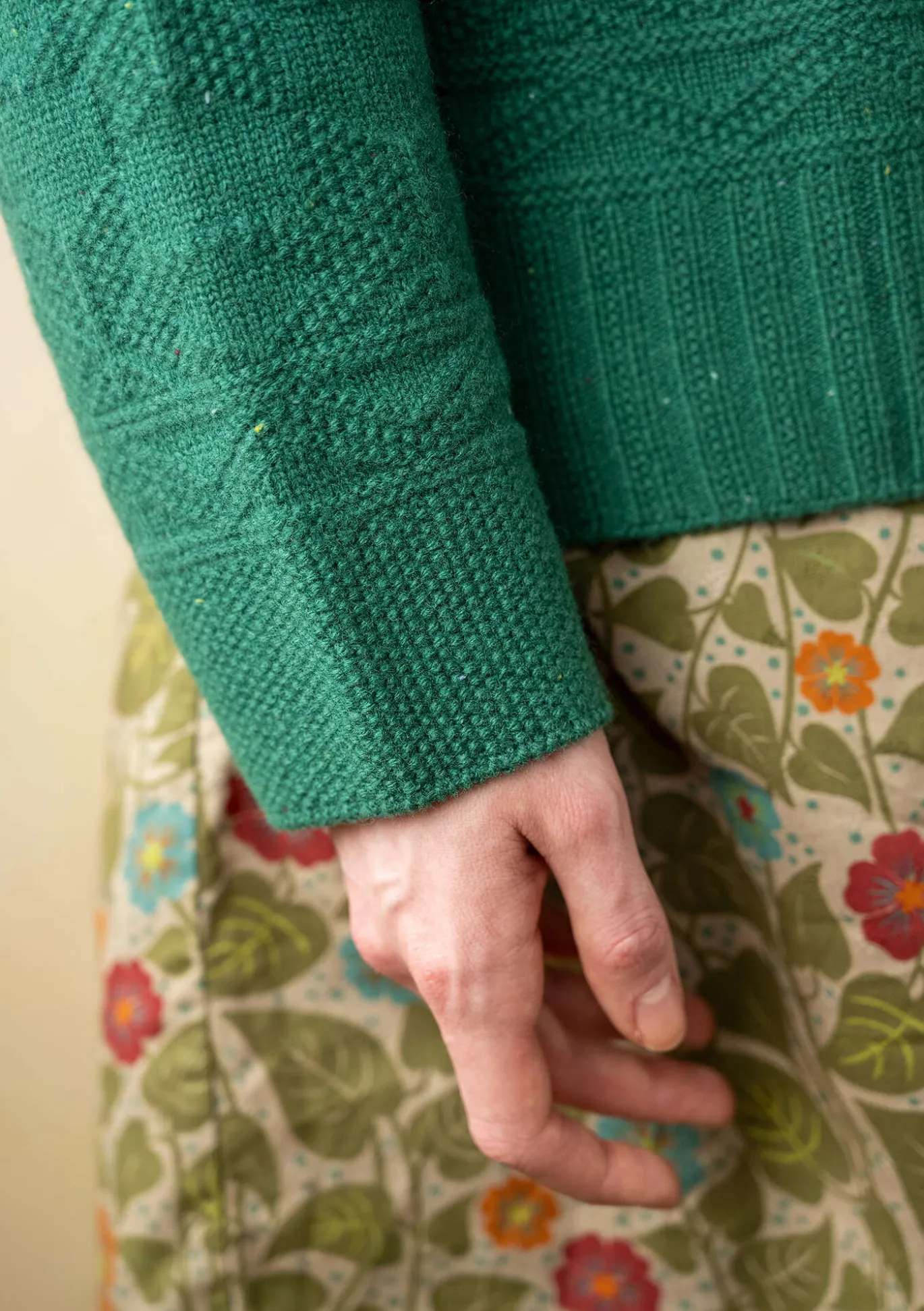 Neulepusero ”Vega” karitsanvillaa