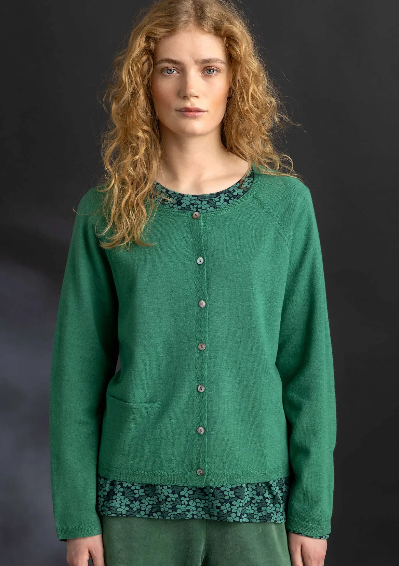 Neuletakki ekovillaa