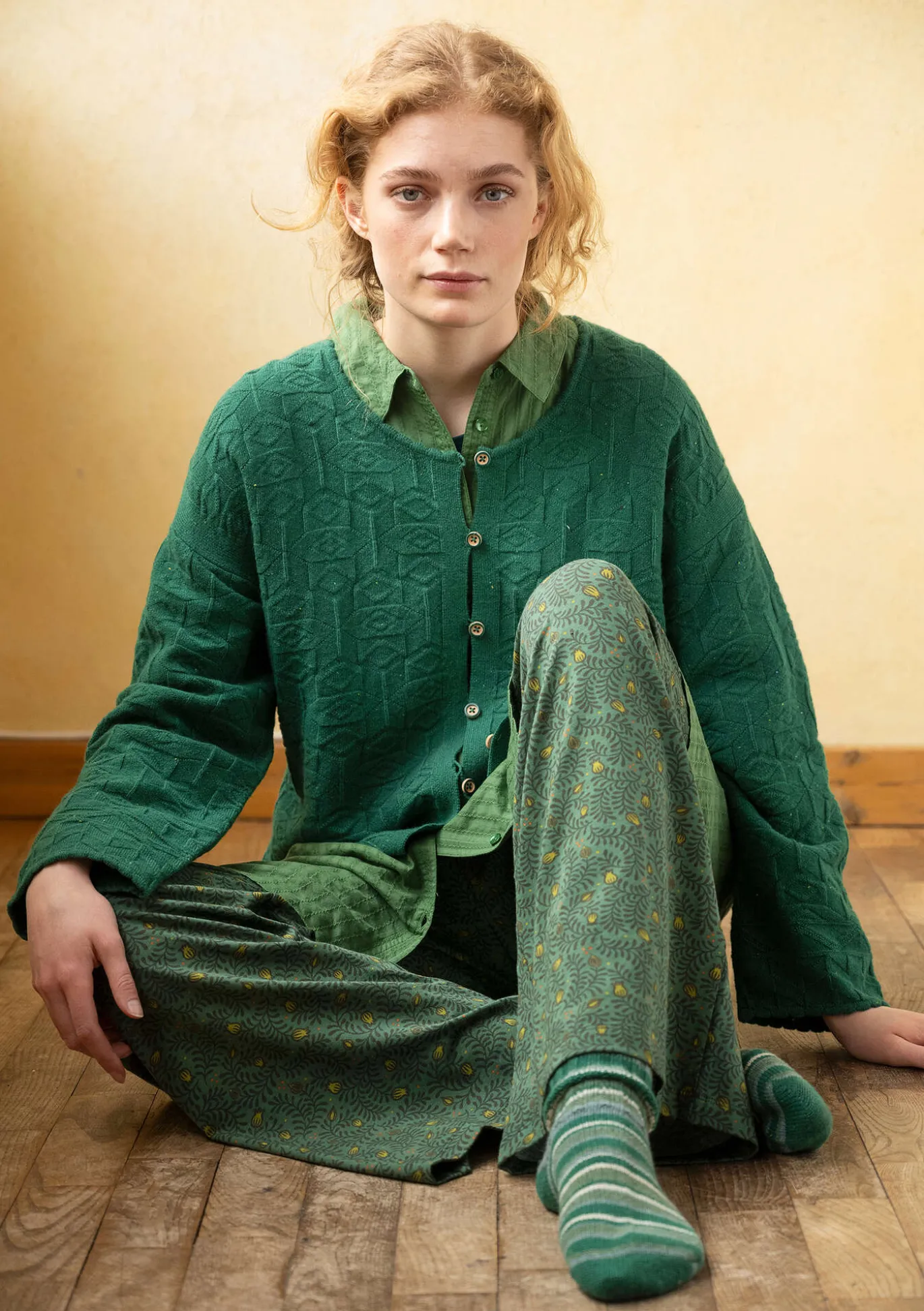 Neuletakki ”Nova” karitsanvillaa