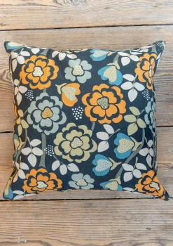 Painokuvioitu tyynynpäällinen "Wild rose" pellavaa ja puuvillaa