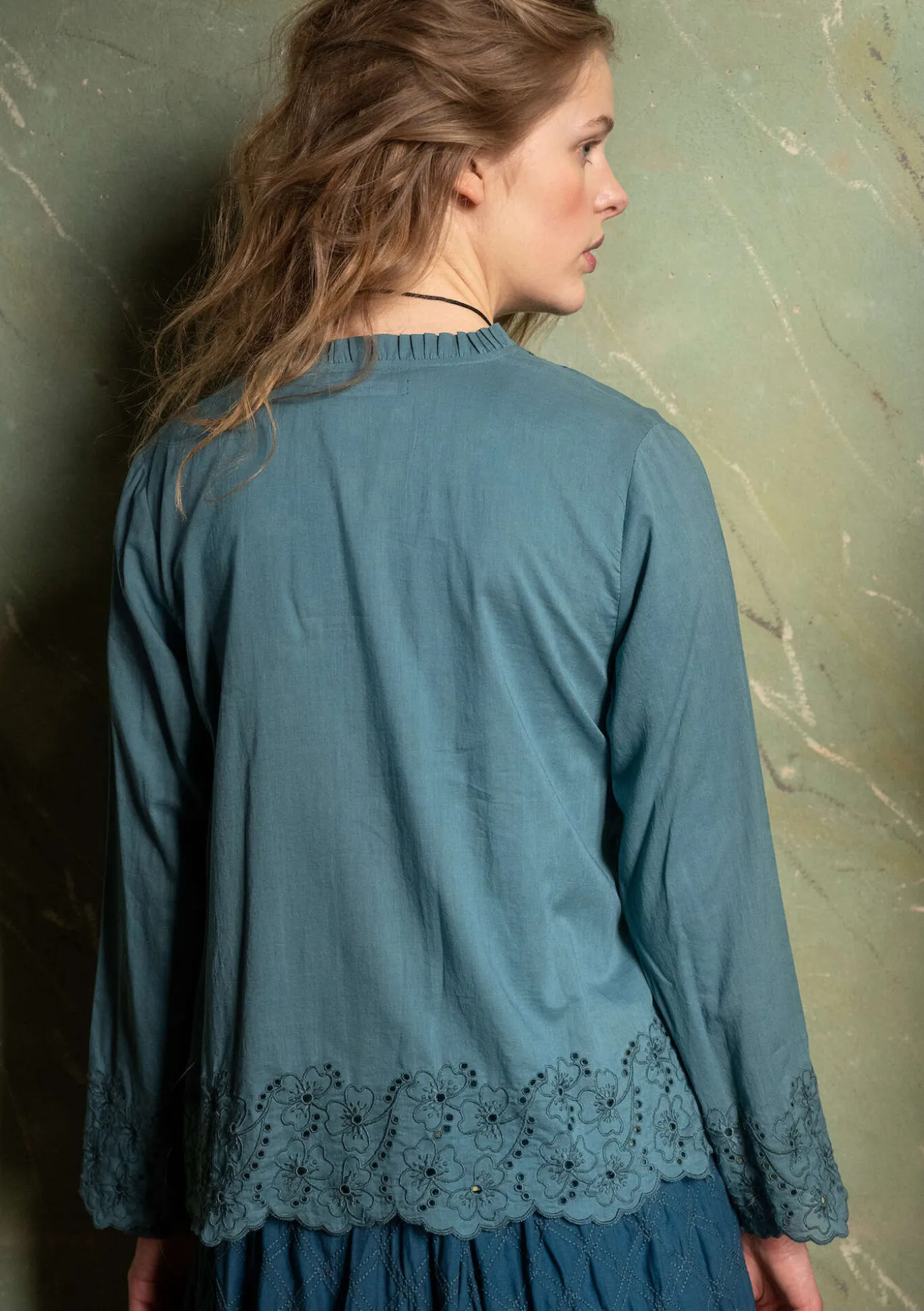 Pusero "Birta" ekopuuvillaa