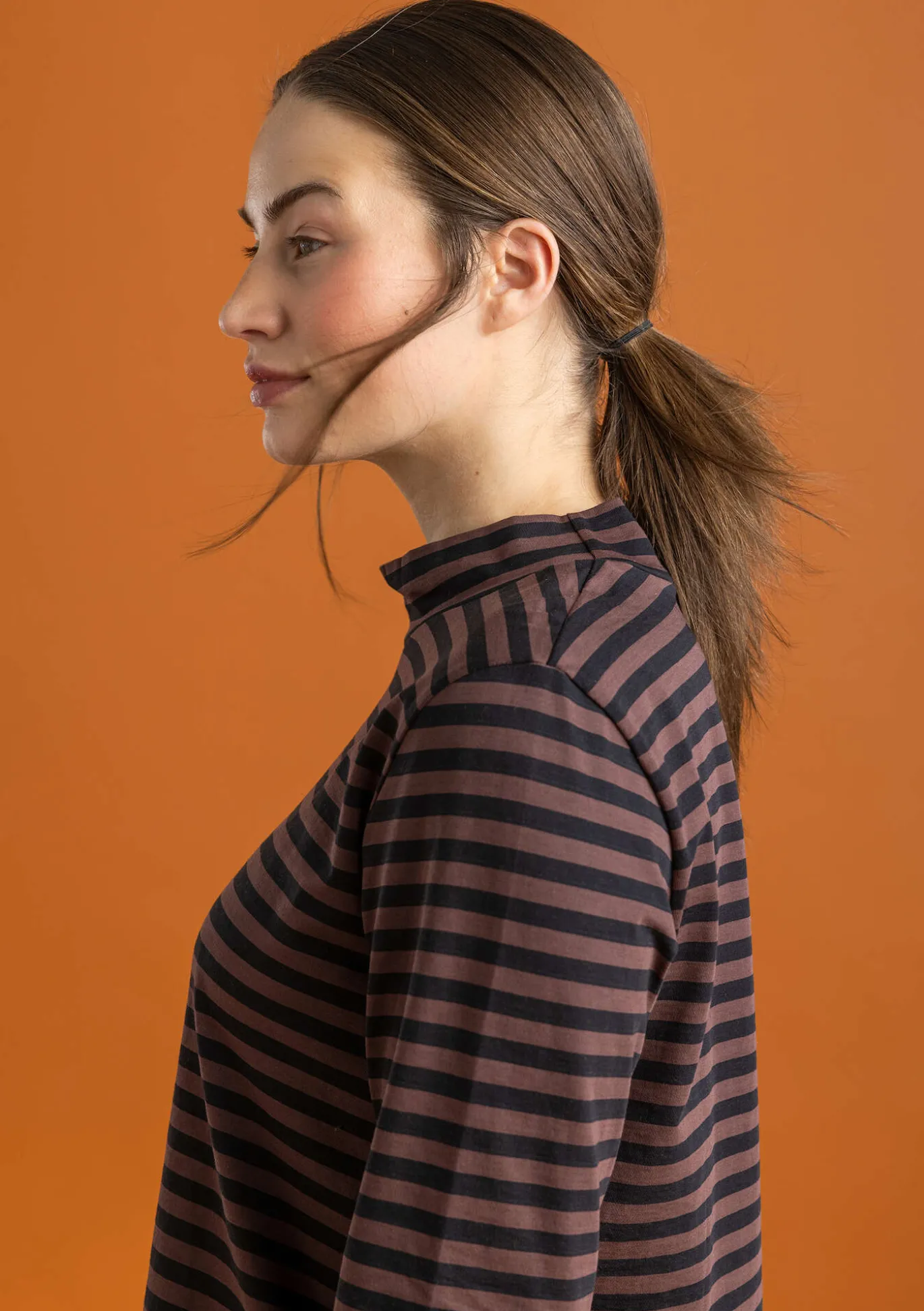 Raidallinen puolipoolo ekopuuvillaa