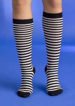 Raidalliset polvisukat ekopuuvillaa