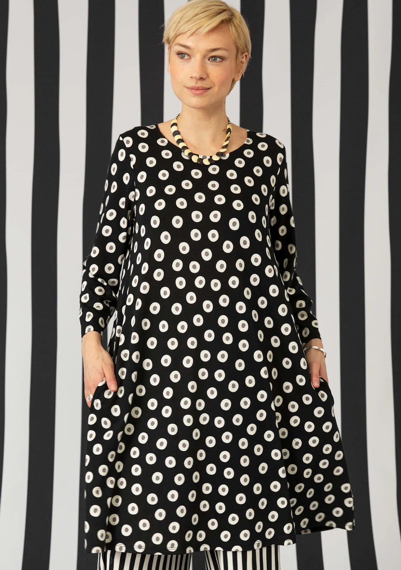 Trikoomekko "Nicole" ekopuuvillaa ja modaalia