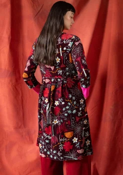 Veluurimekko "Fyrverkeri" ekopuuvillaa ja kierrätettyä polyesteriä