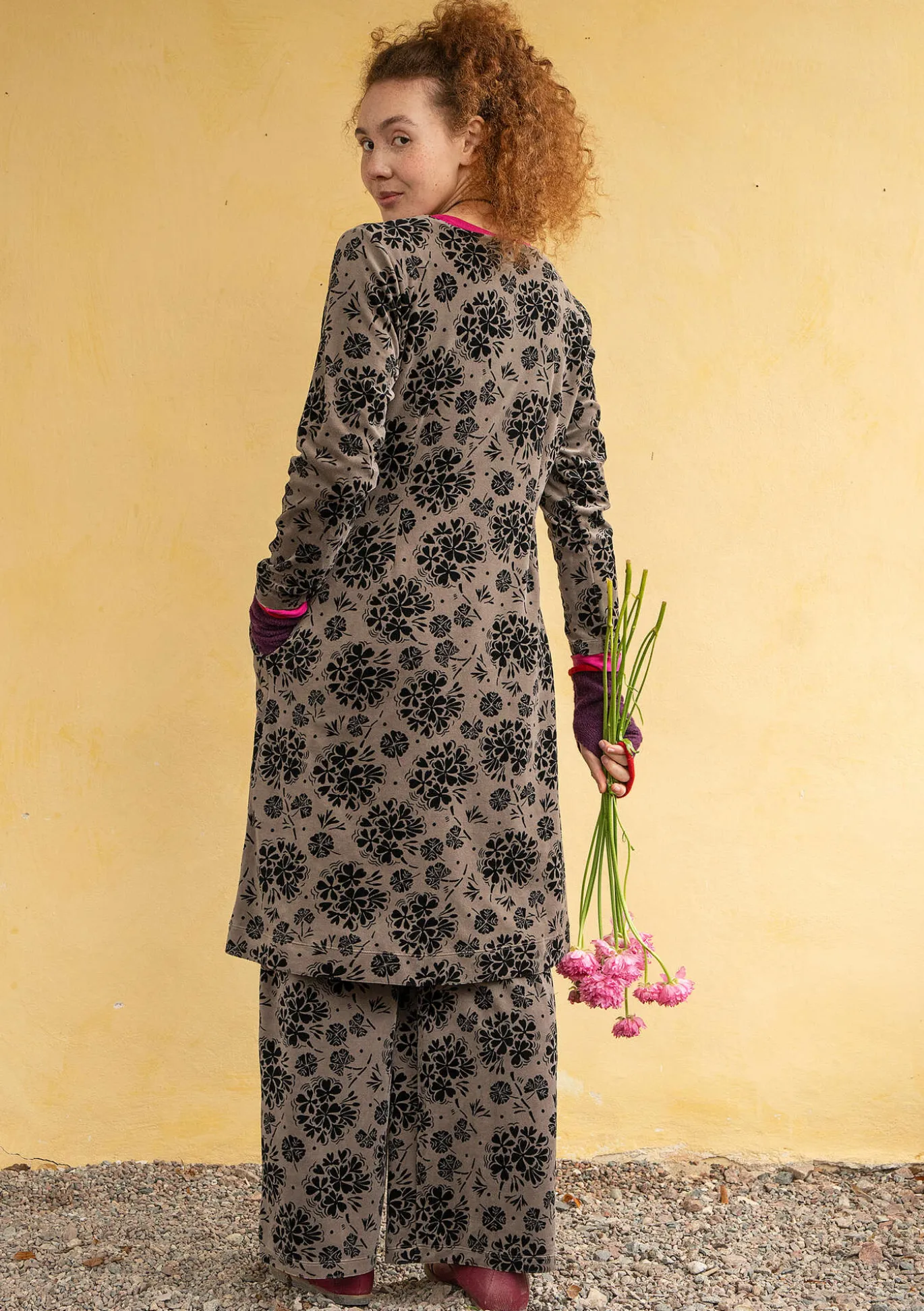 Veluurimekko ”Selma” i ekopuuvillaa / kierrätettyä polyesteriä