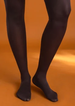 Yksiväriset sukkahousut kierrätettyä polyamidia